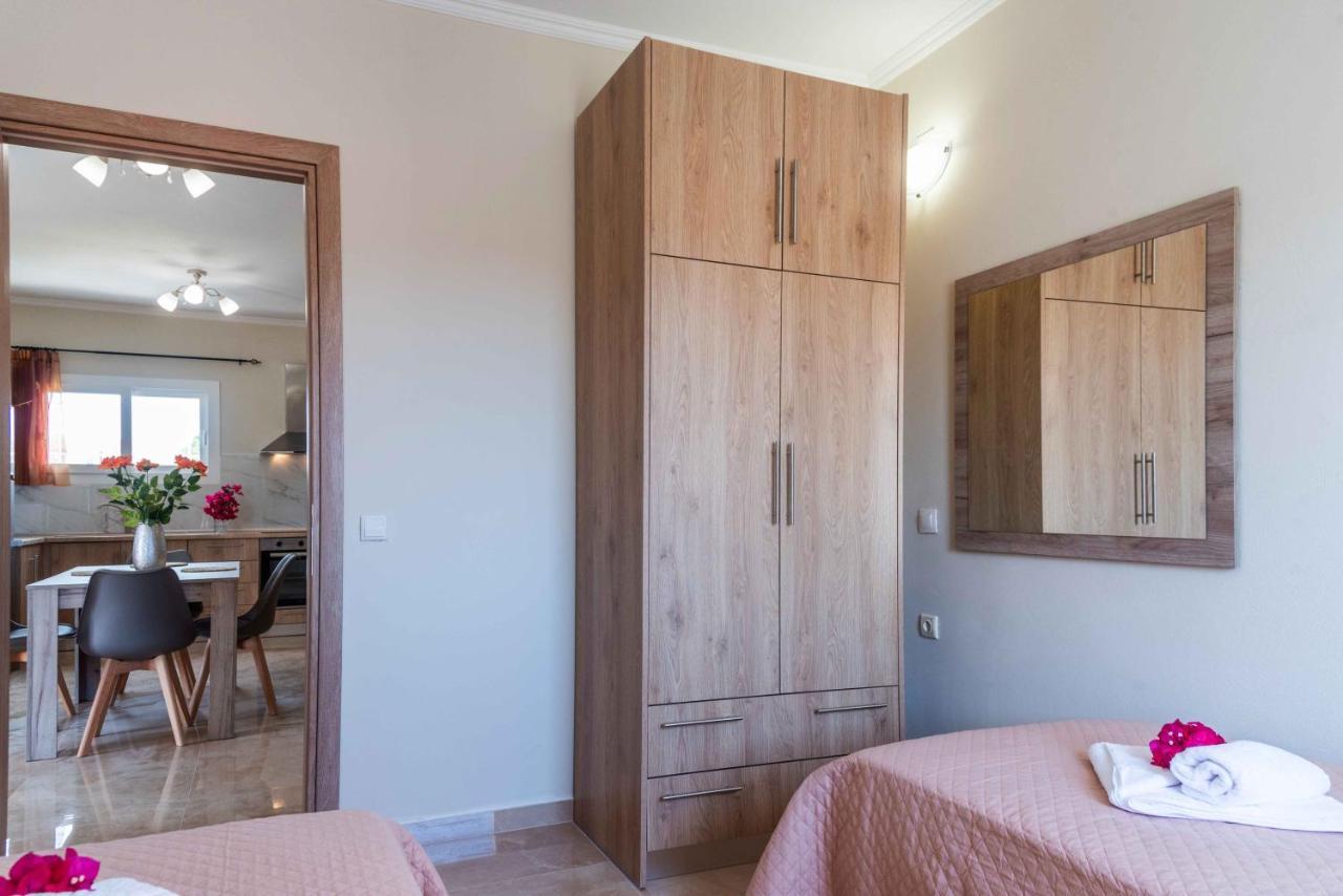 Villa Georgia Lefkímmi Buitenkant foto